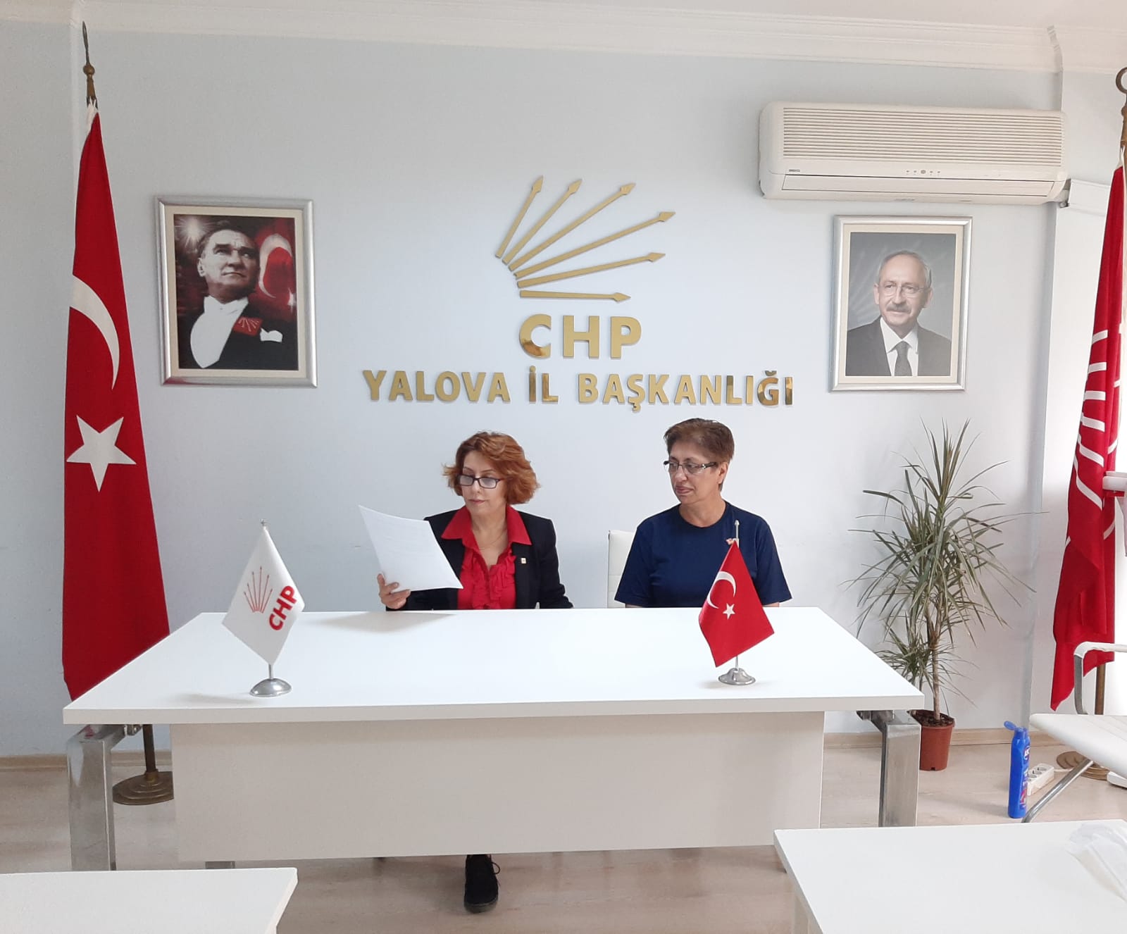 CHP İL KADIN KOLLARINDAN AÇIKLAMA