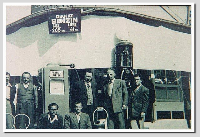 1960 YILINDA YALOVA'DA BENZİN İSTASYONU