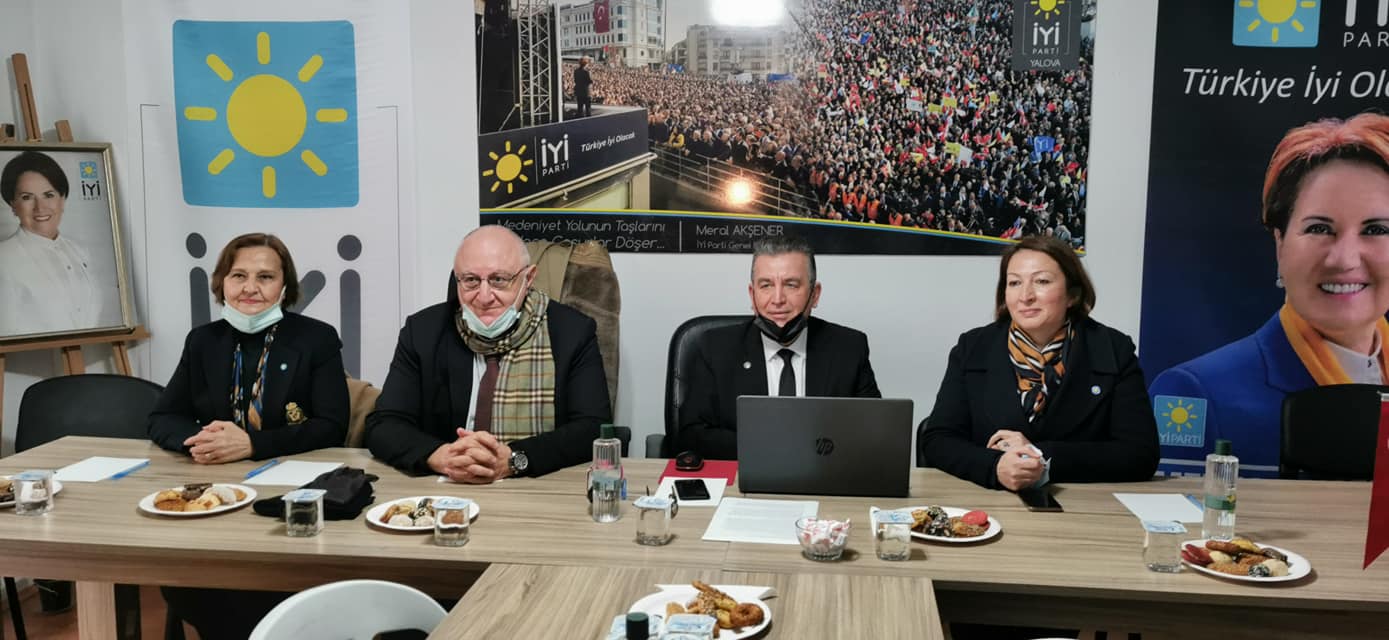 İYİ PARTİ GİK ÜYELERİ YALOVA'DA