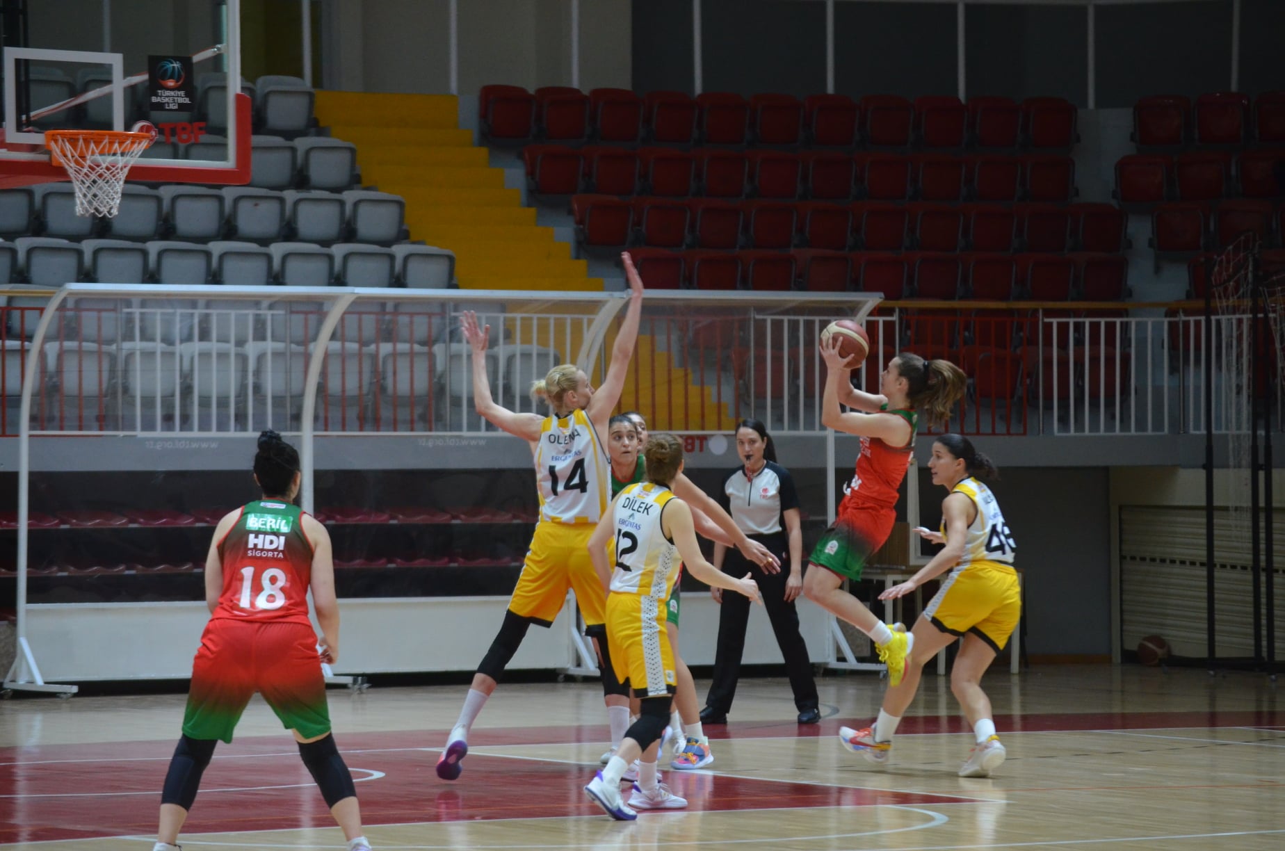 YALOVA VİP 84- MENEMEN 72