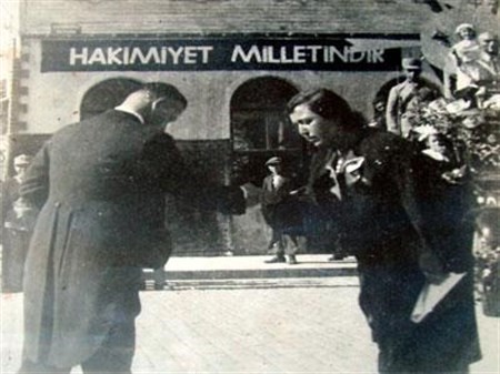 1938 YILINDA YALOVA KAYMAKAMI