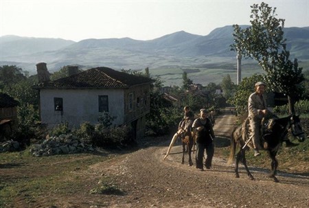 1960 YILINDA AKKÖY YOLU