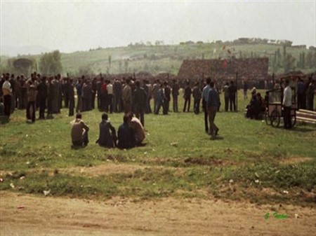 1979 YILINDA YALOVA STADYUMU YAPILIRKEN