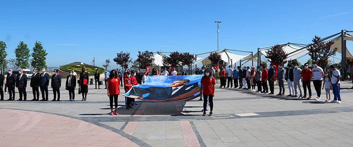 YALOVA VE İLÇELERİNDE 19 MAYIS KUTLAMASI