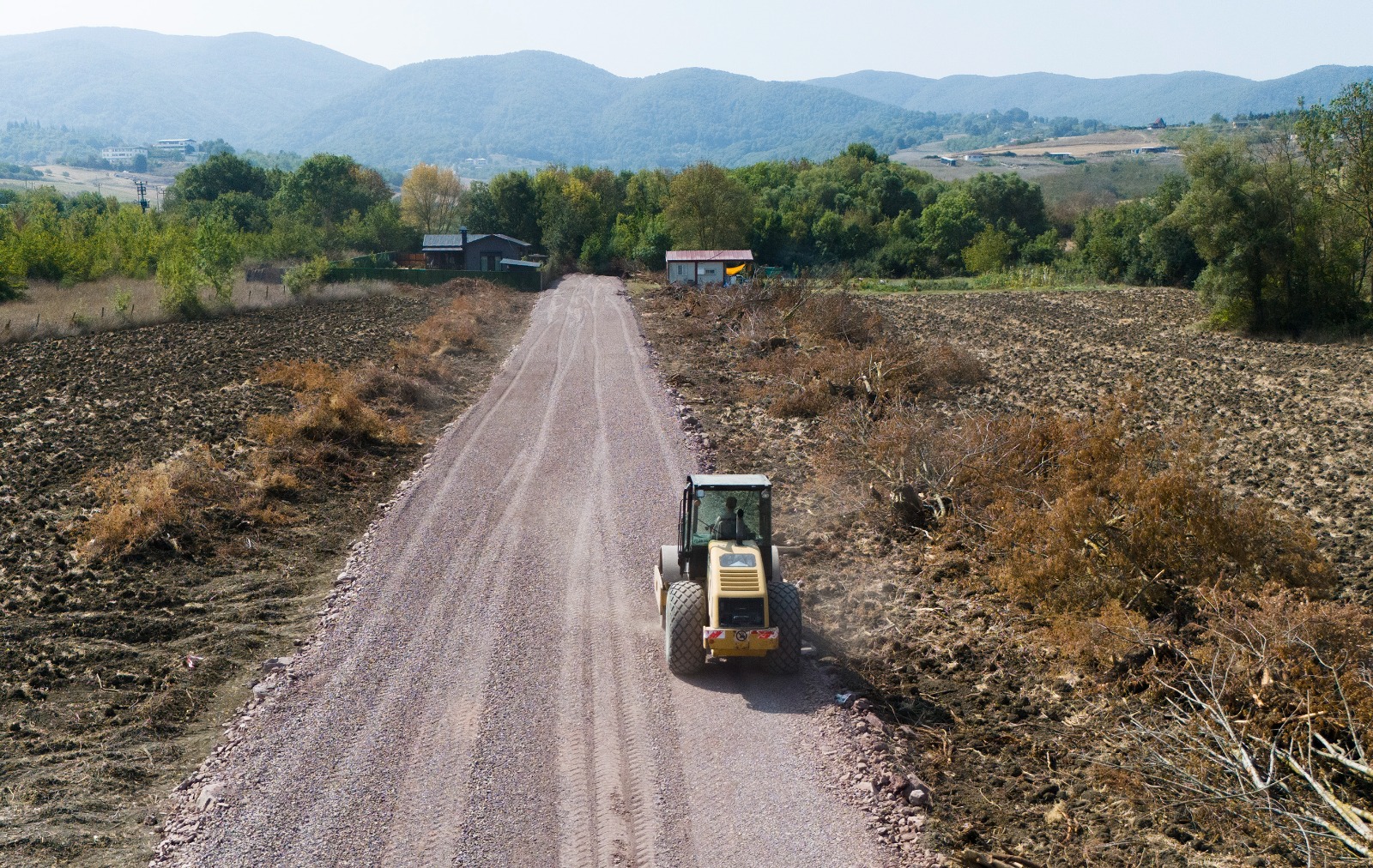 ÇİFTLİKKÖY’DE YENİ YOLLAR AÇILIYOR