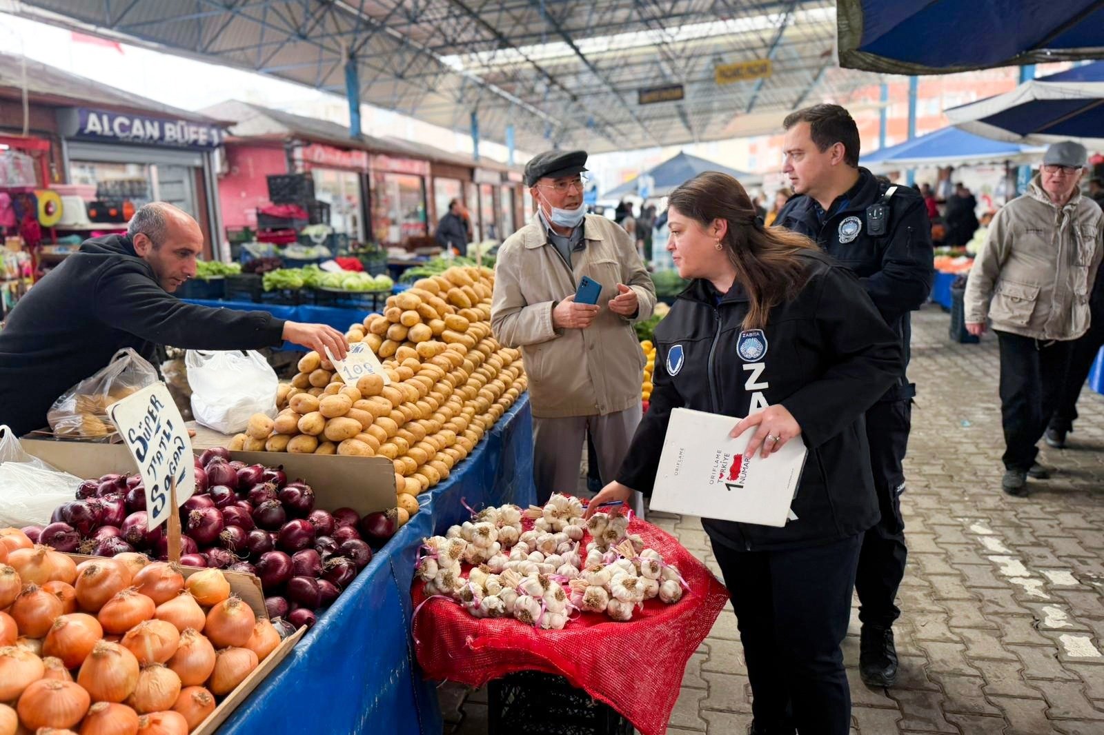ÇİFTLİKKÖY’DE ÜRETİCİ PAZARI DENETLENDİ