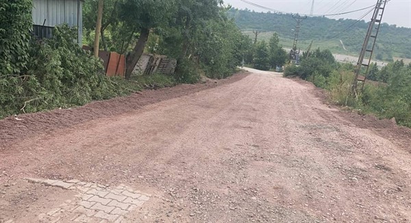 KILIÇKÖY’DE HASARLI YOL YENİDEN YAPILACAK