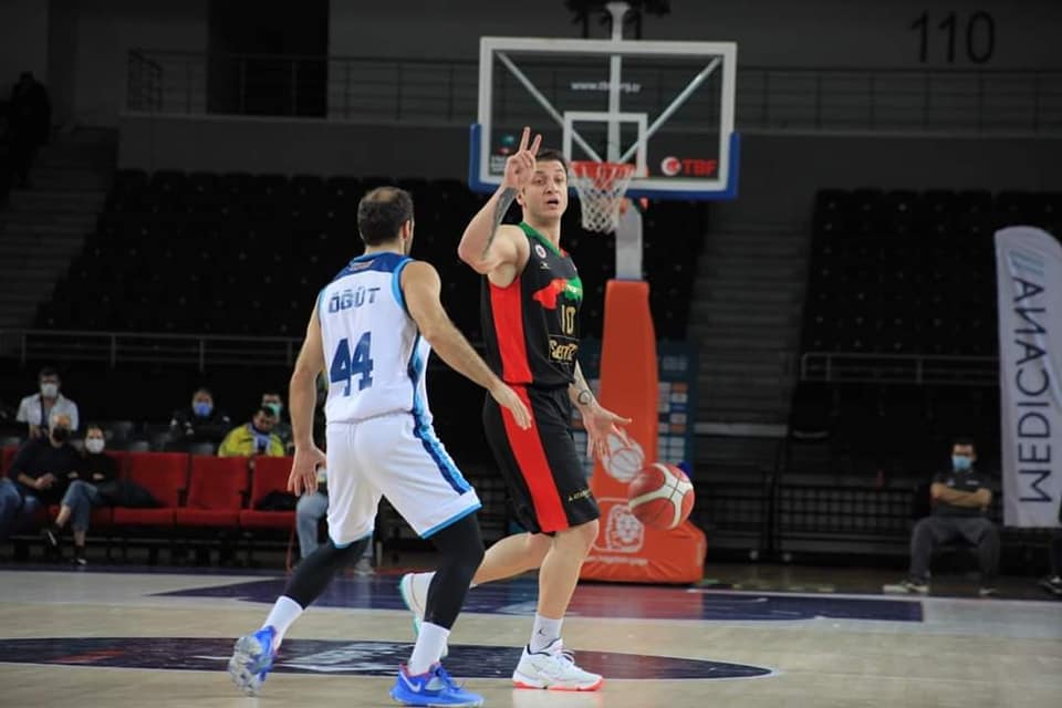 DARÜŞŞAFAKA 74 YALOVA 62