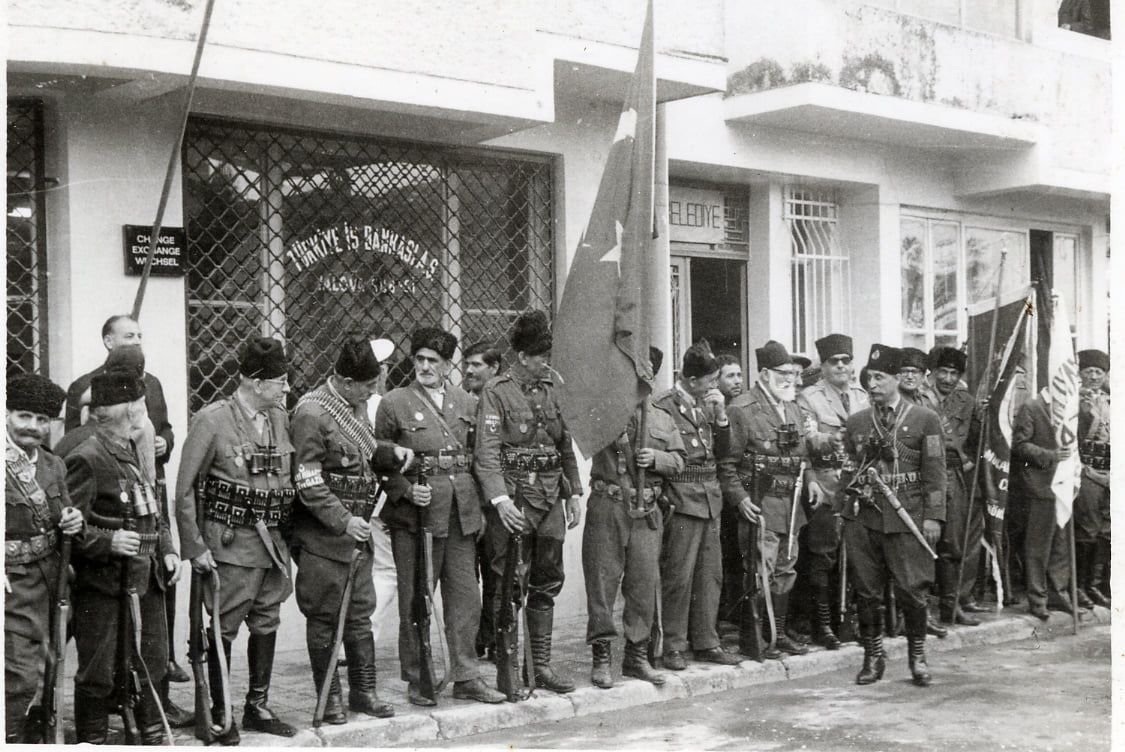 1960 YILI YALOVA'NIN KURTULUŞUNDA GAZİLER