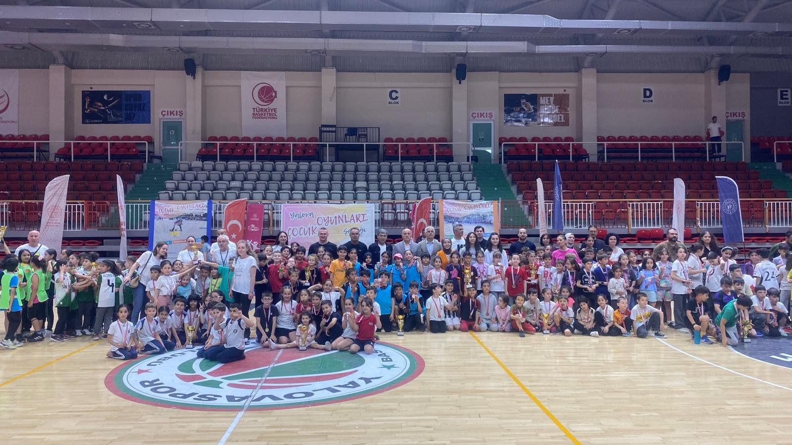 ÇOCUK OYUNLARI ŞENLİĞİ YAPILDI