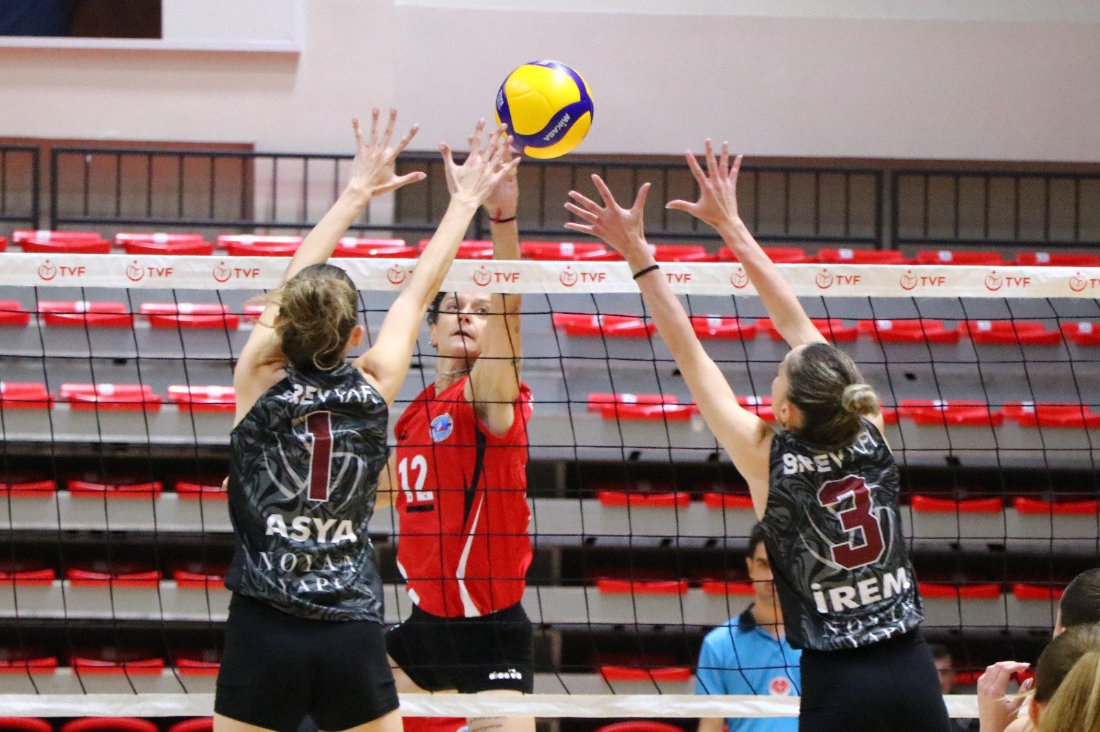 ES. PEYMAN 0 ÇİFTLİKKÖY 3