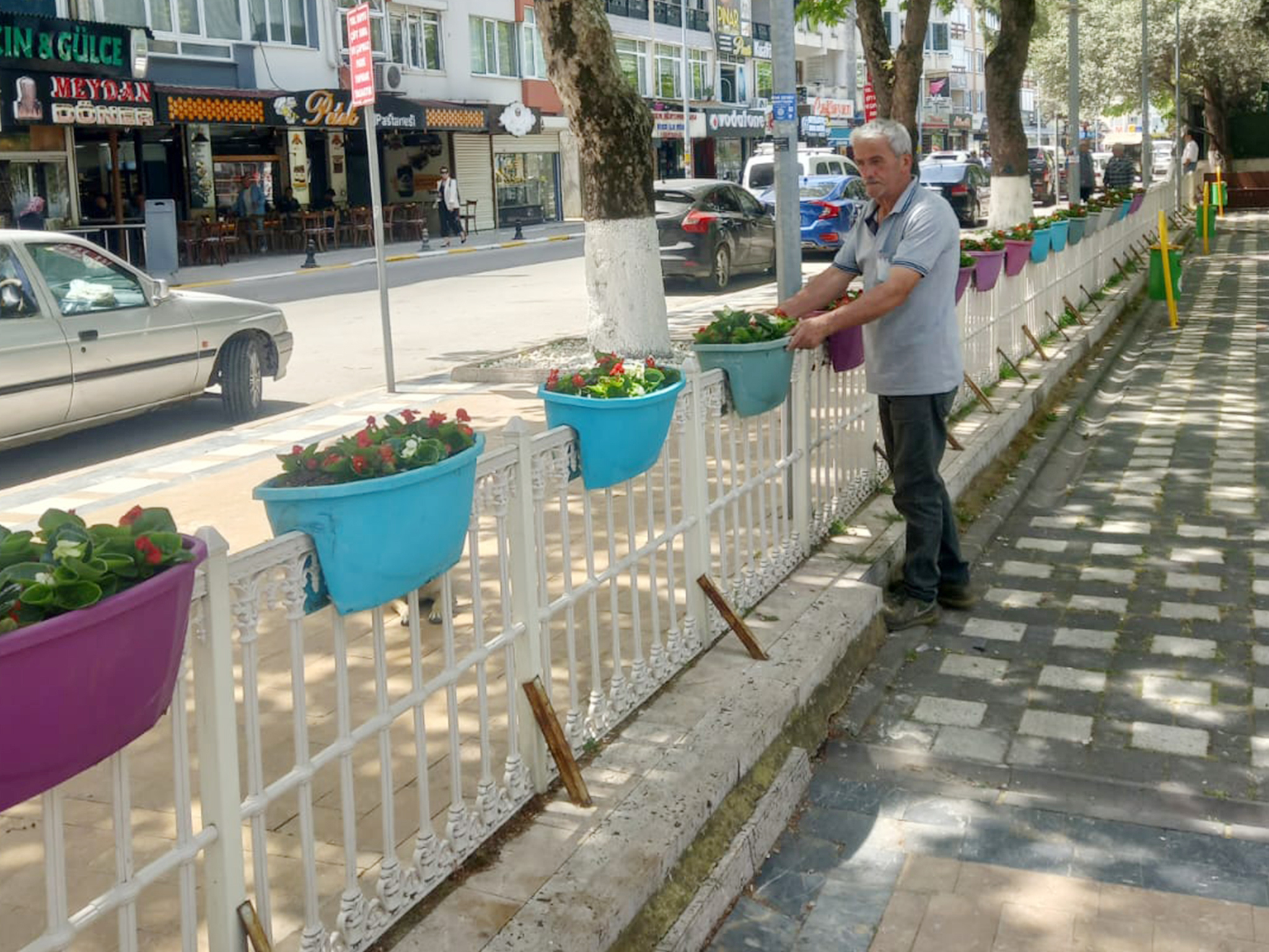 ÇINARCIK 'DA ÇEVRE DÜZENLEME ÇALIŞMASI