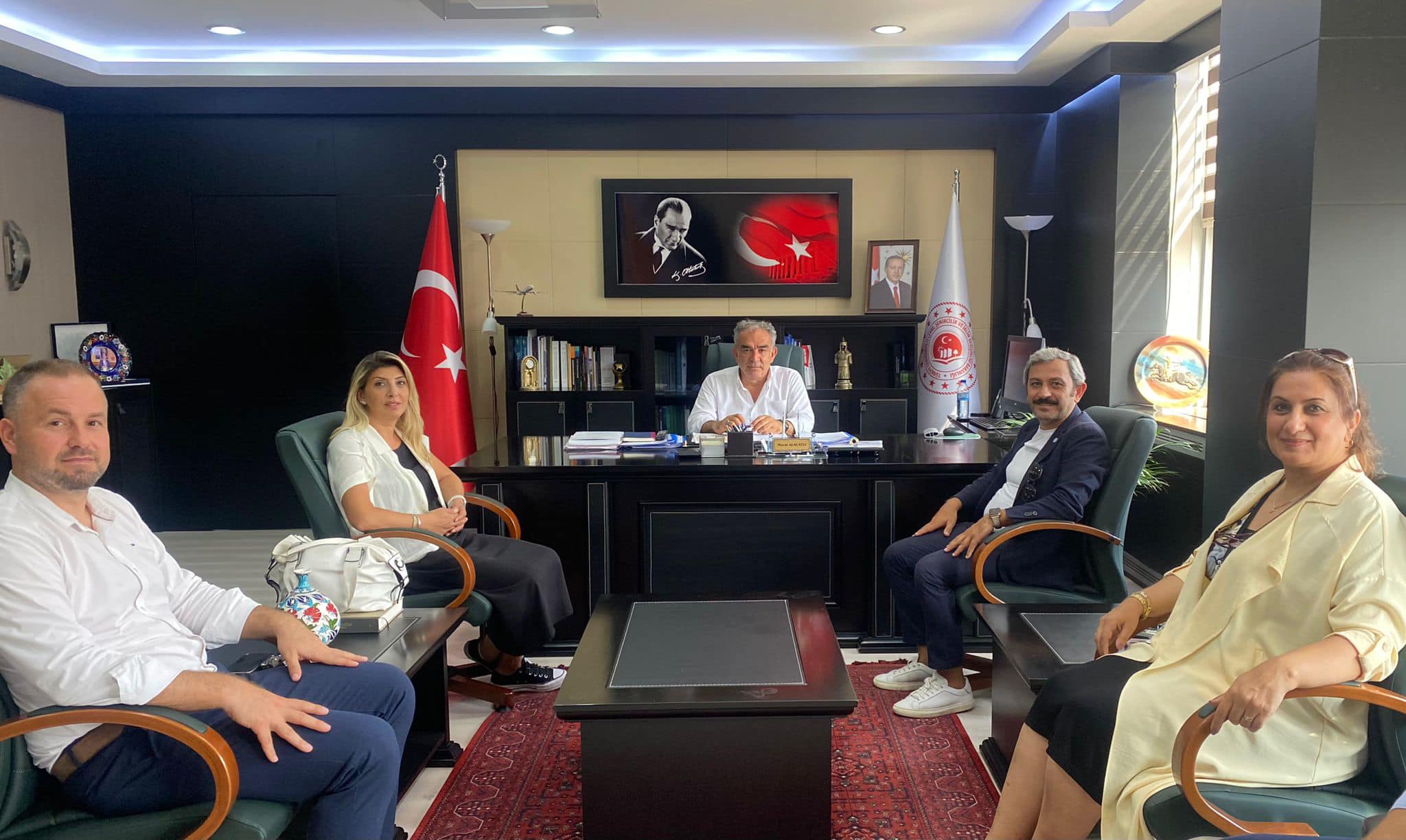 İYİ PARTİ'DEN KENTSEL DÖNÜŞÜM ZİYARETİ