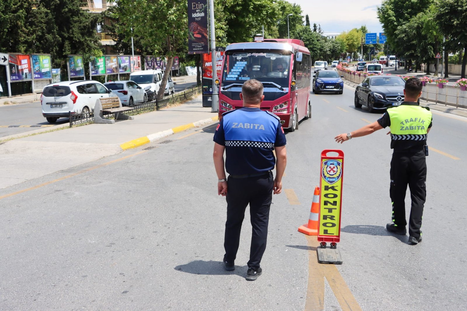 YALOVA'DA MİNİBÜSLERE SIKI DENETİM