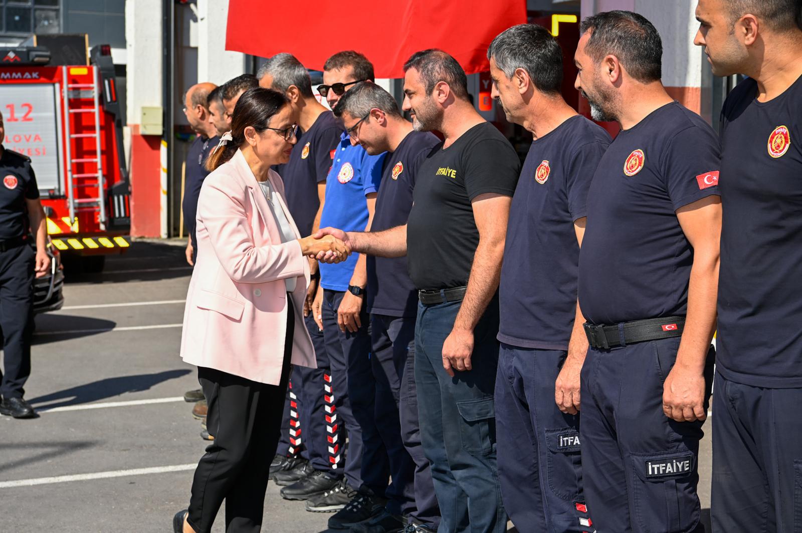 VALİ KAYA'DAN İTFAİYE HAFTASI KUTLAMASI