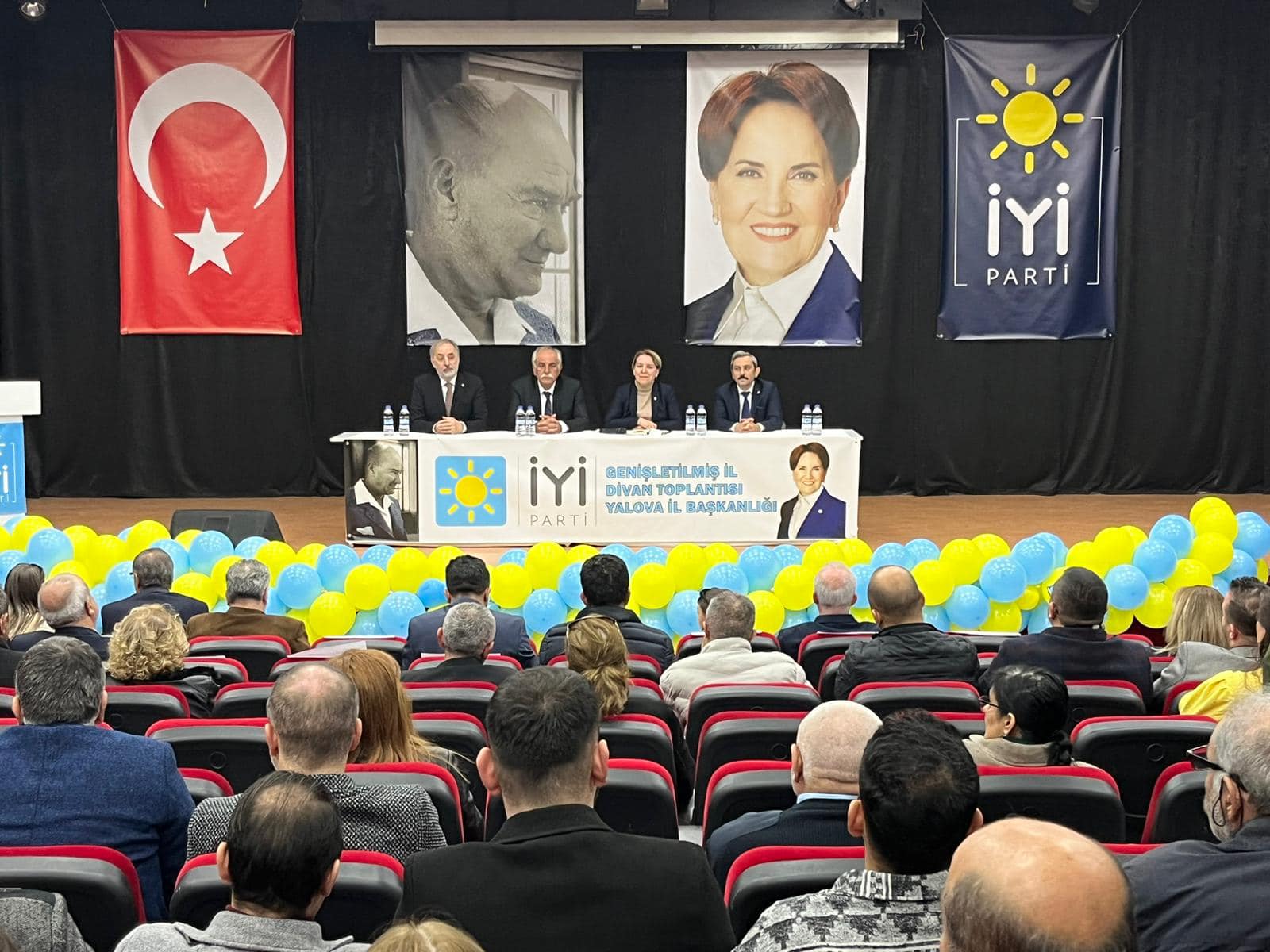 İYİ PARTİ GENİŞLETİLMİŞ İL DİVAN TOPLANTISI