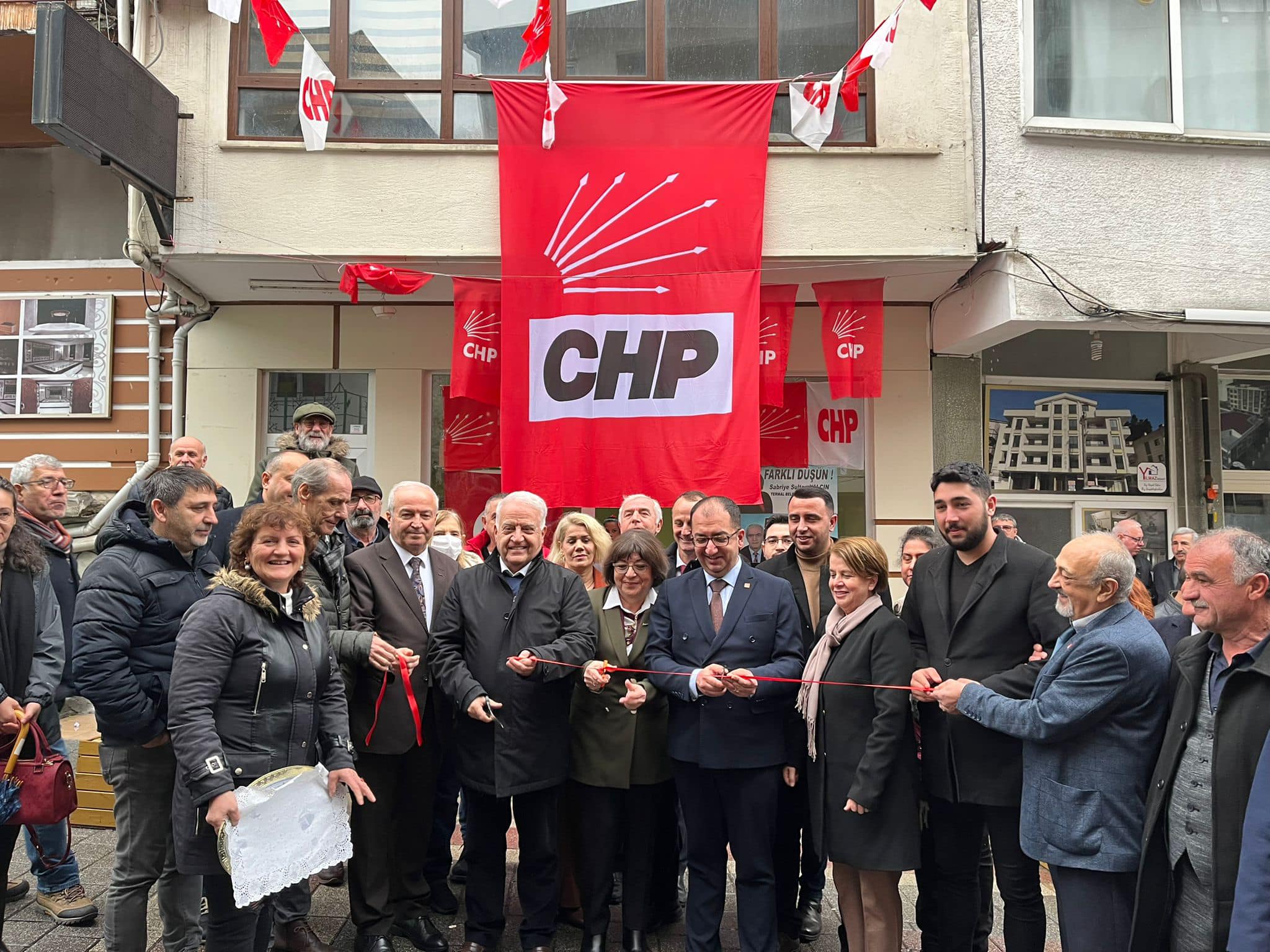 CHP TERMAL SEÇİM OFİSİNİN AÇILIŞI YAPILDI