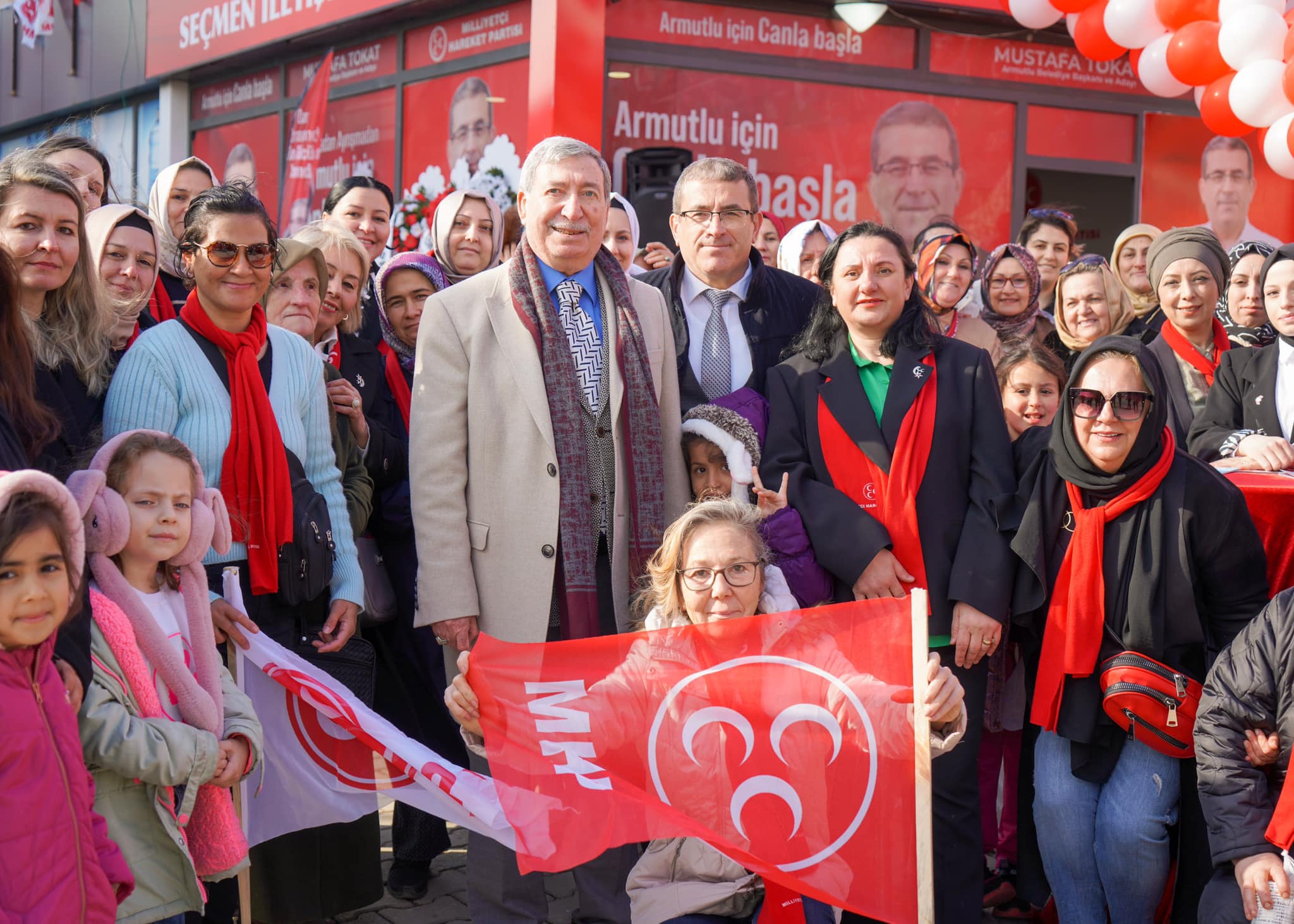 MHP ARMUTLU İLÇE SEÇİM OFİSİ AÇILDI