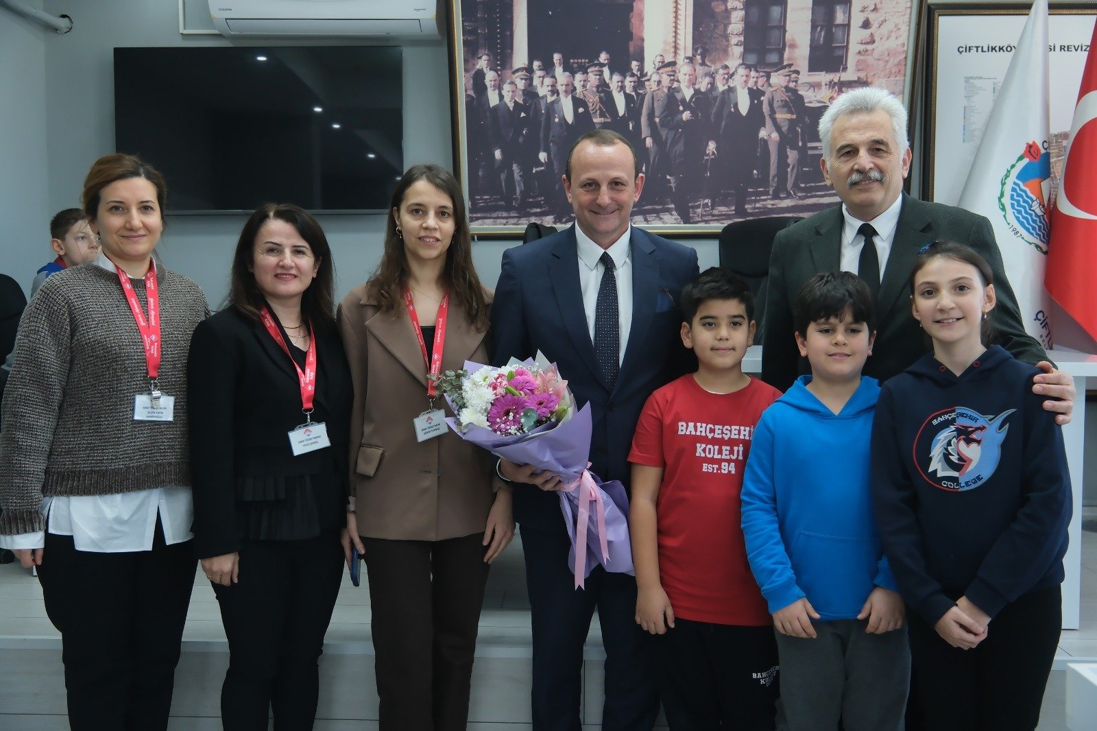 YELE, ÖĞRENCİLERE YEREL YÖNETİMİ ANLATTI