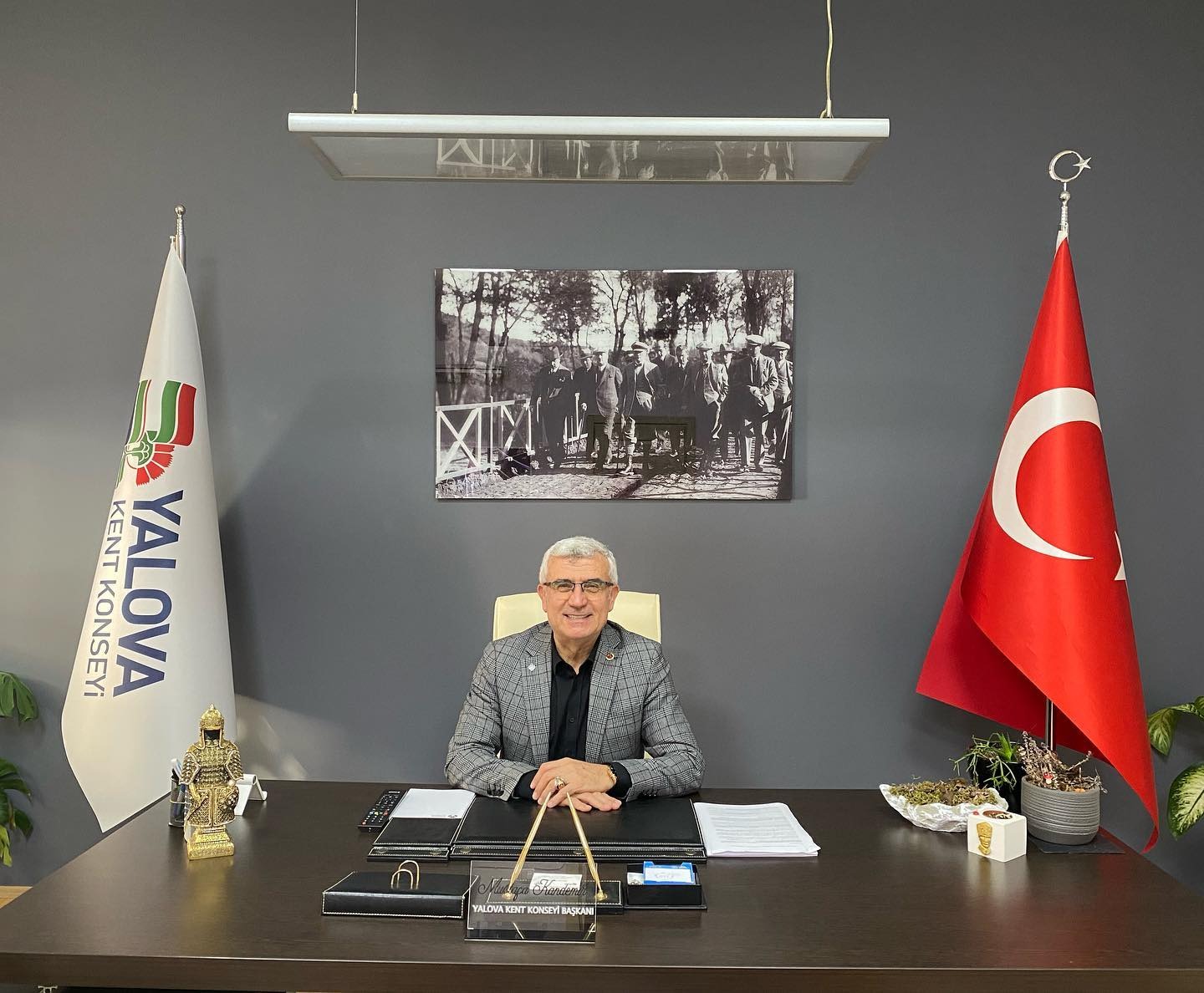 YALOVA KENT KONSEYİ BAŞKANI KANDEMİR'DEN 23 NİSAN AÇIKLAMASI