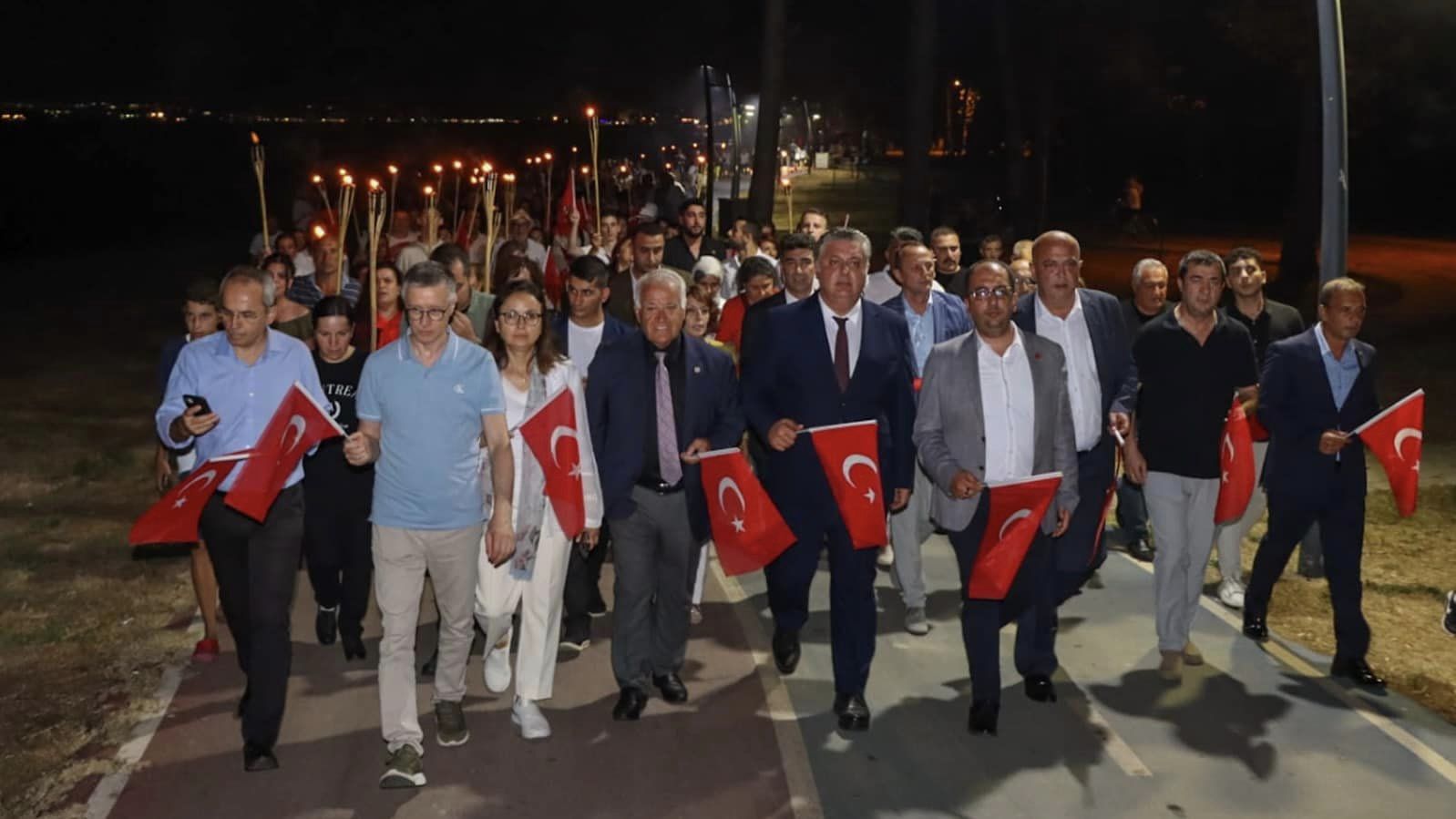 ATATÜRK'ÜN YALOVA'YA GELİŞİ KUTLANDI