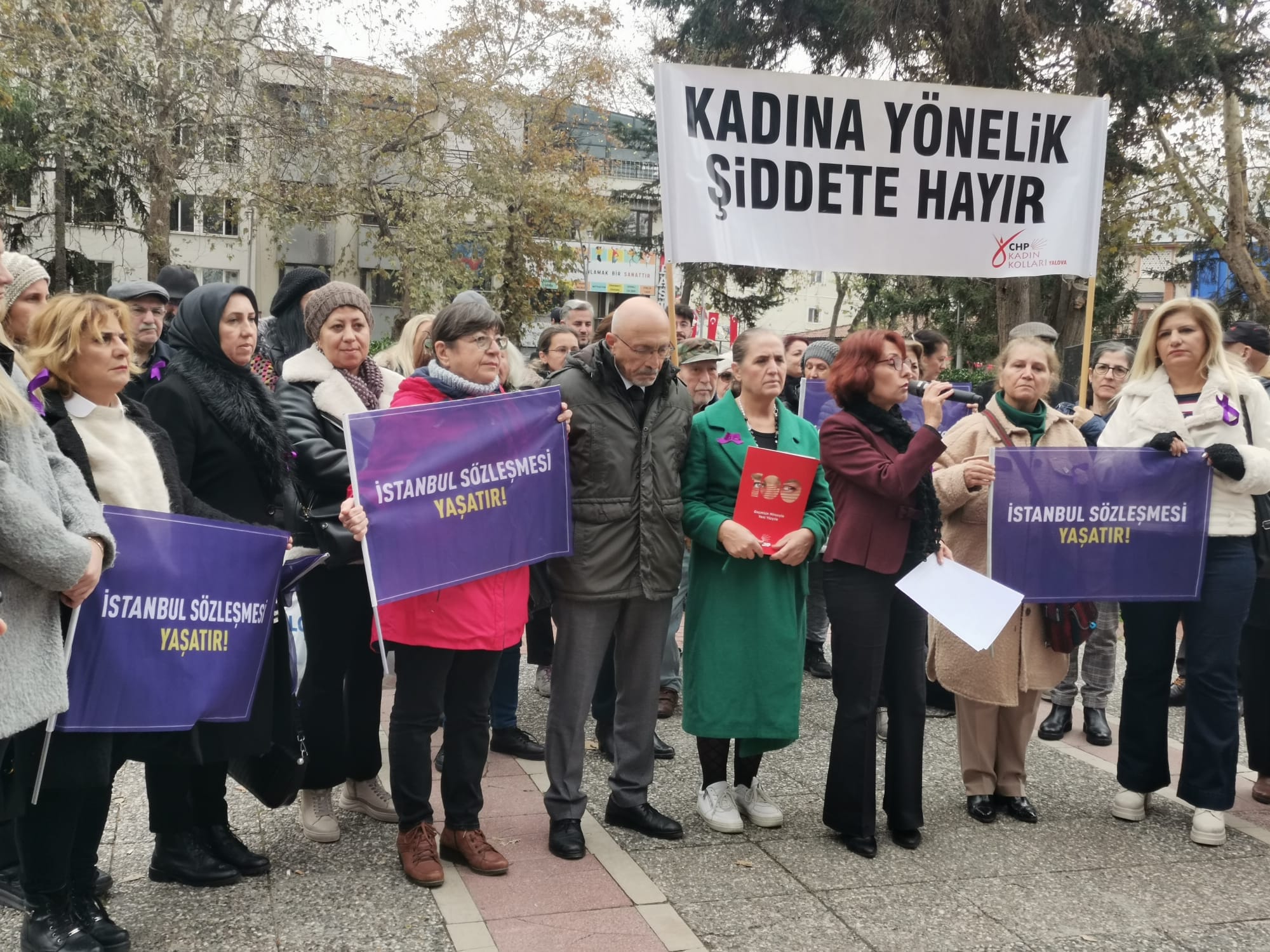 KADINA YÖNELİK ŞİDDETE HAYIR...