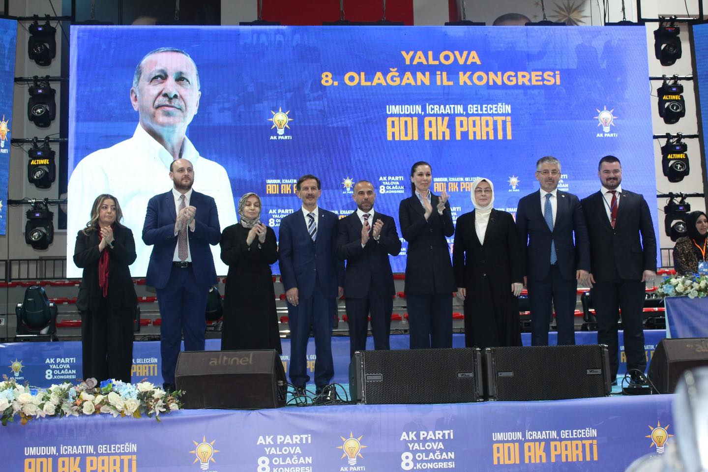 AK PARTİ  İL KONGRESİNDEN GÜÇLÜ ÇIKTI