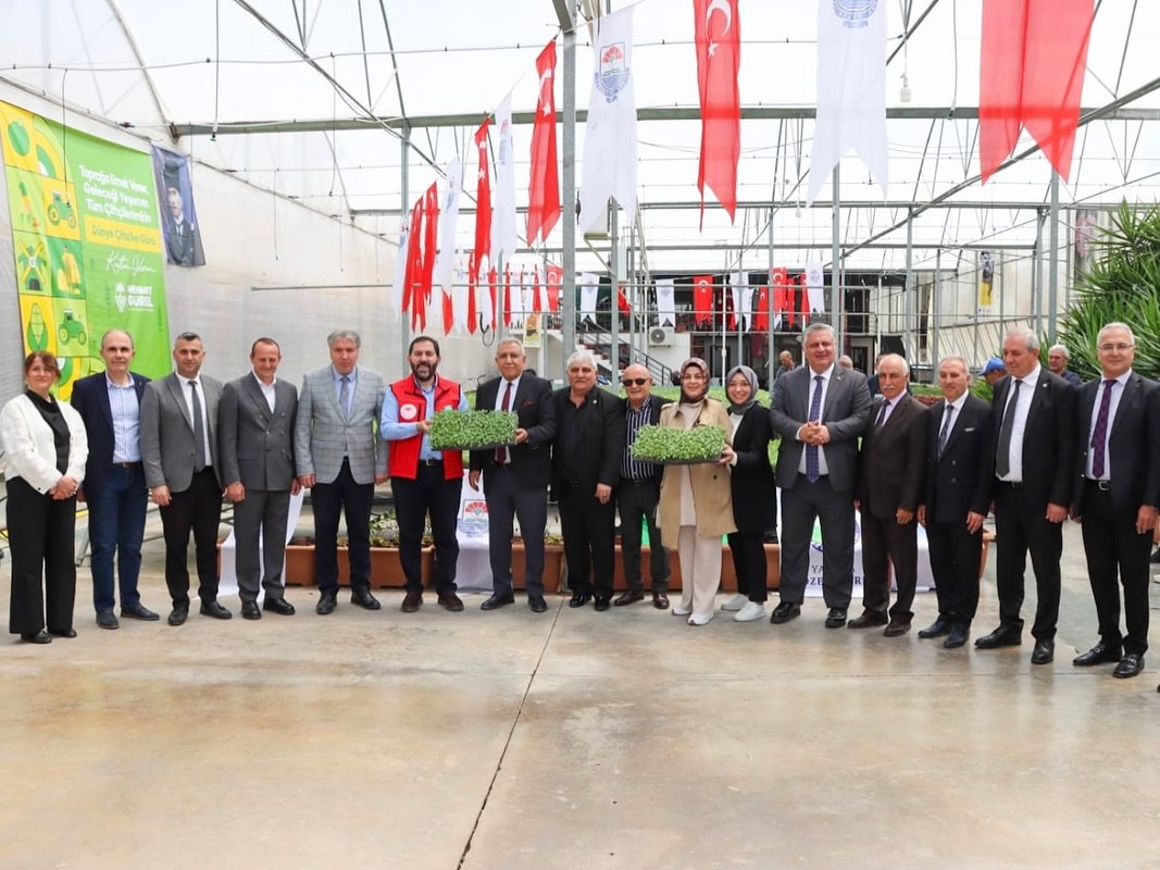 DÜNYA ÇİFTÇİLER GÜNÜ KUTLANDI