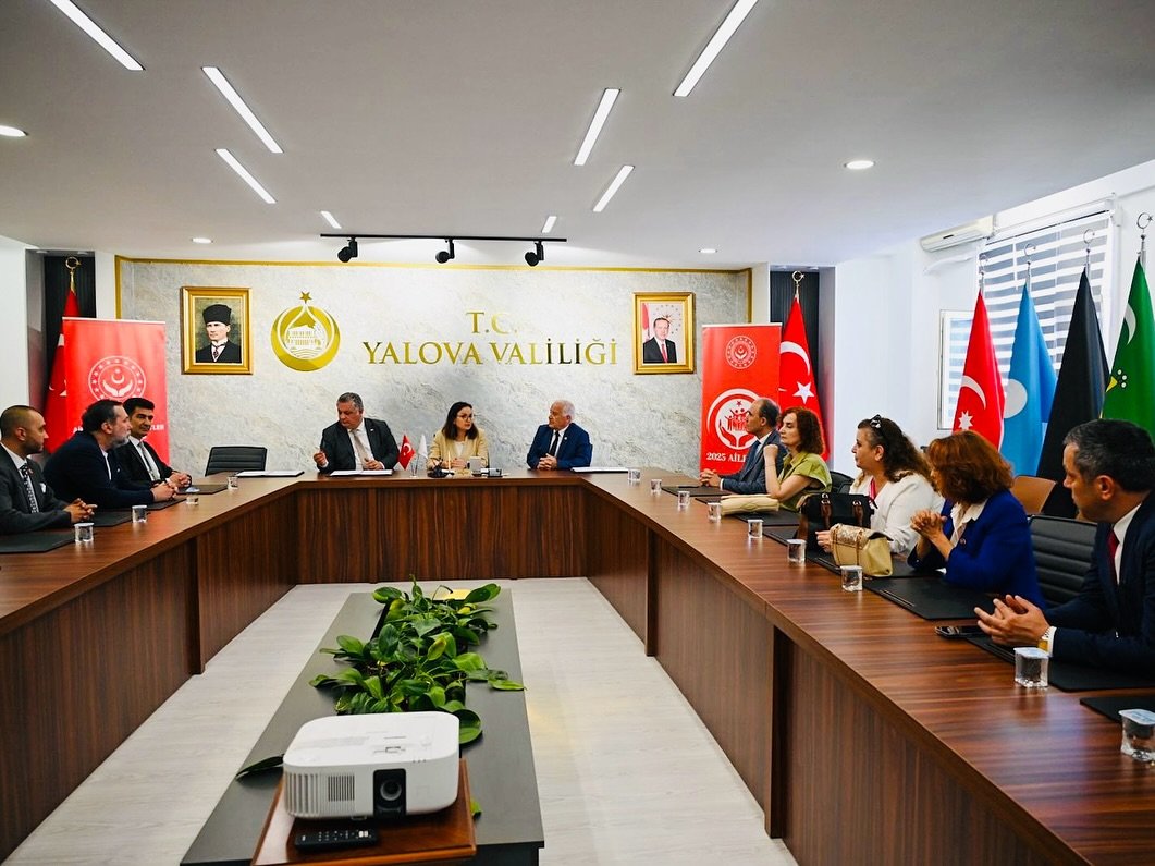 YALOVA İL PROTOKOLÜ BAYRAMLAŞTI