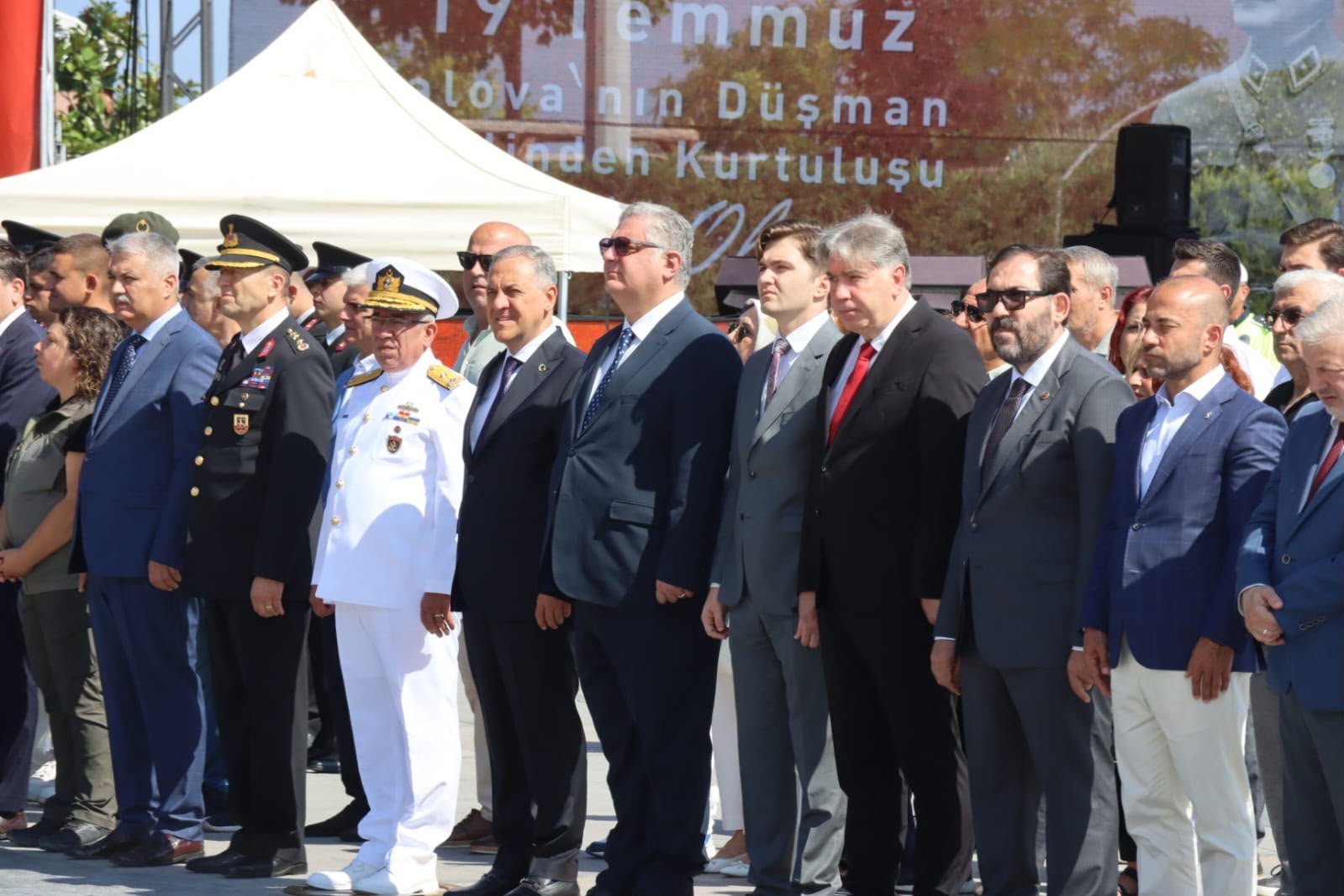 YALOVA'NIN KURTULUŞU TÖRENLE KUTLANDI