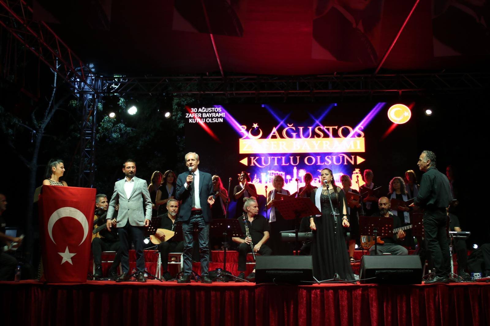 KORU'DA 30 AĞUSTOS COŞKUSU YAŞANDI