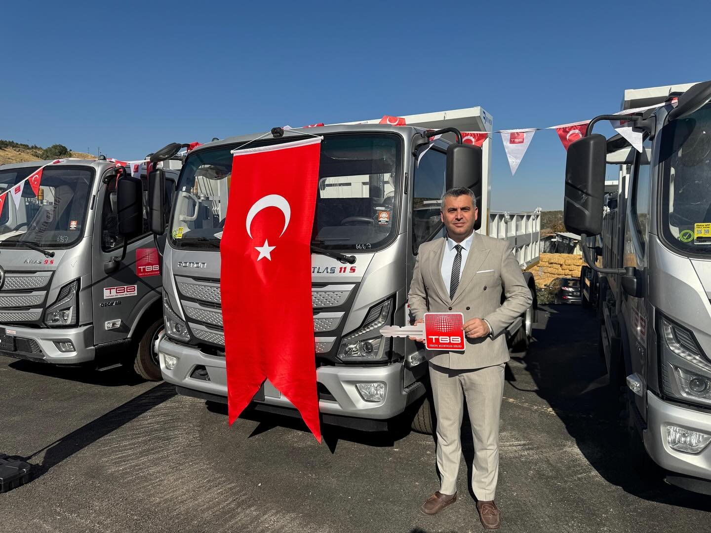 KADIKÖY BELEDİYESİNE HİBE ARAÇ