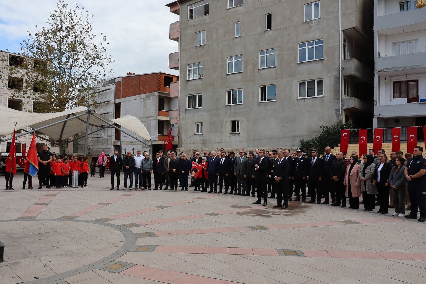 TERMAL İLÇESİNDE 29 EKİM KUTLAMASI