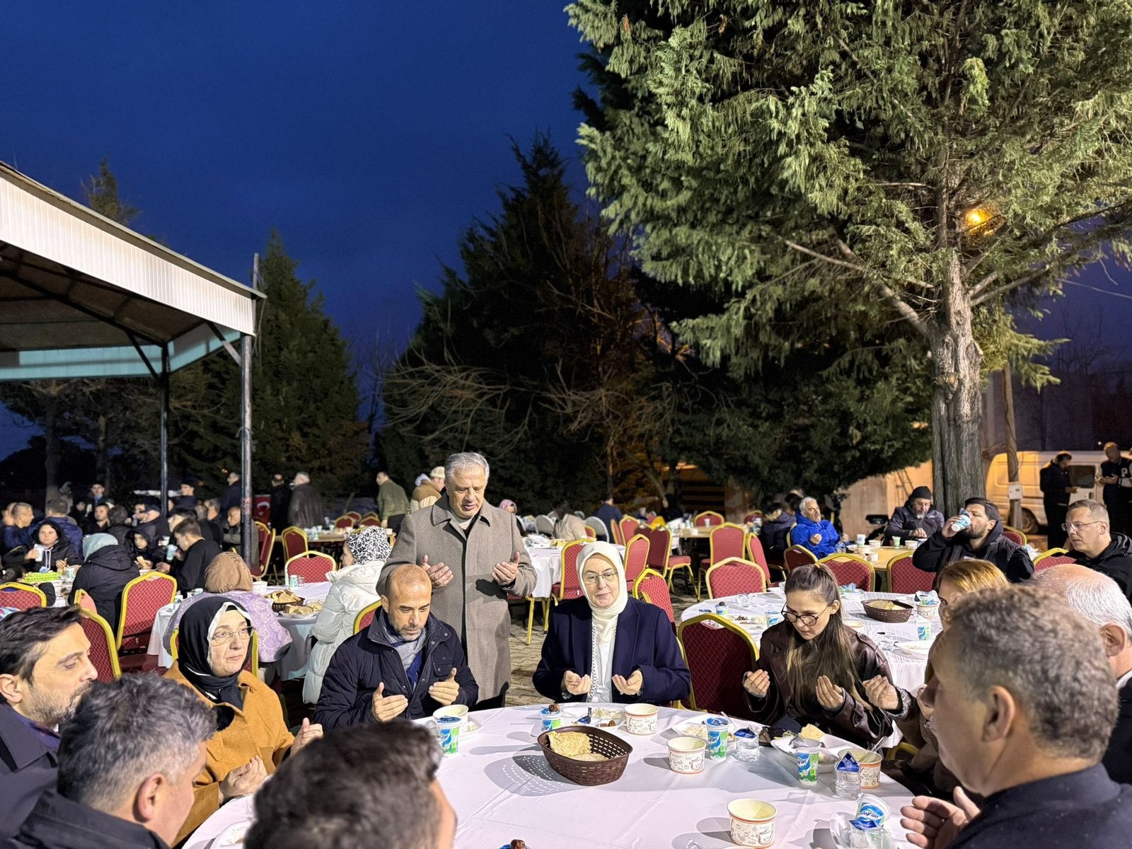 AK PARTİ AKKöY'DE KÖYLÜLERLE BULUŞTU