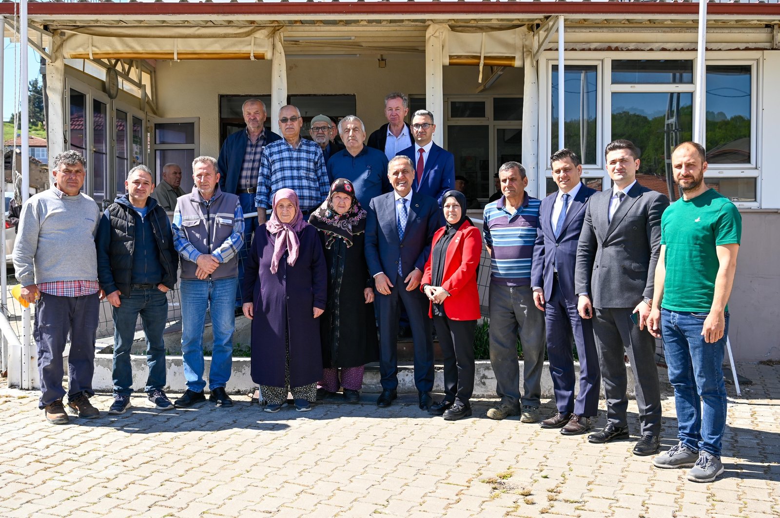 VALİ USTA GEYİKDERE VE AHMEDİYE KÖYÜNDE