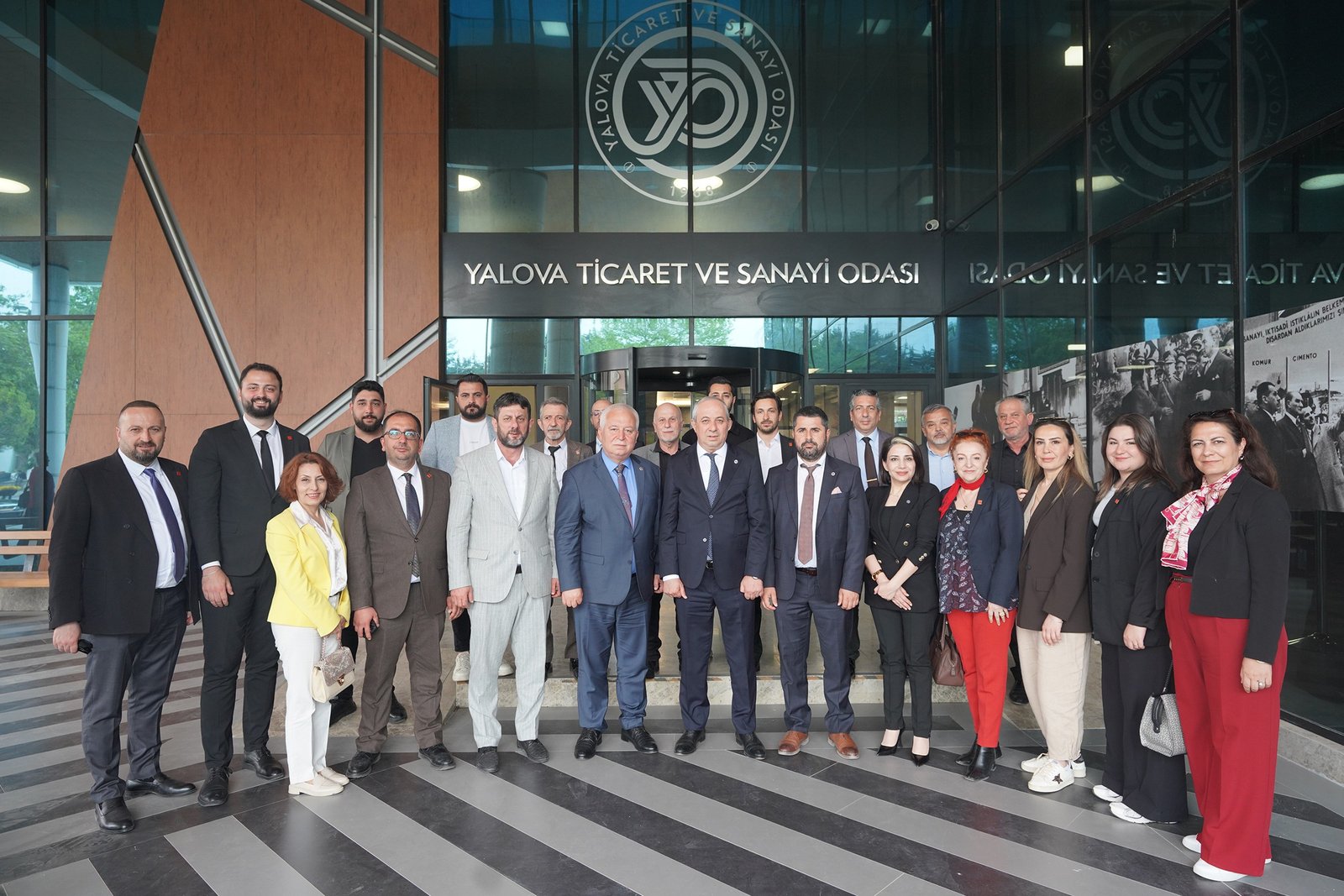 CHP SAHA ÇALIŞMALARINI SÜRDÜRÜYOR 