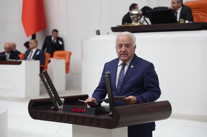 CHP MİLLETVEKİLİ BECAN'DAN BAKANA TEPKİ