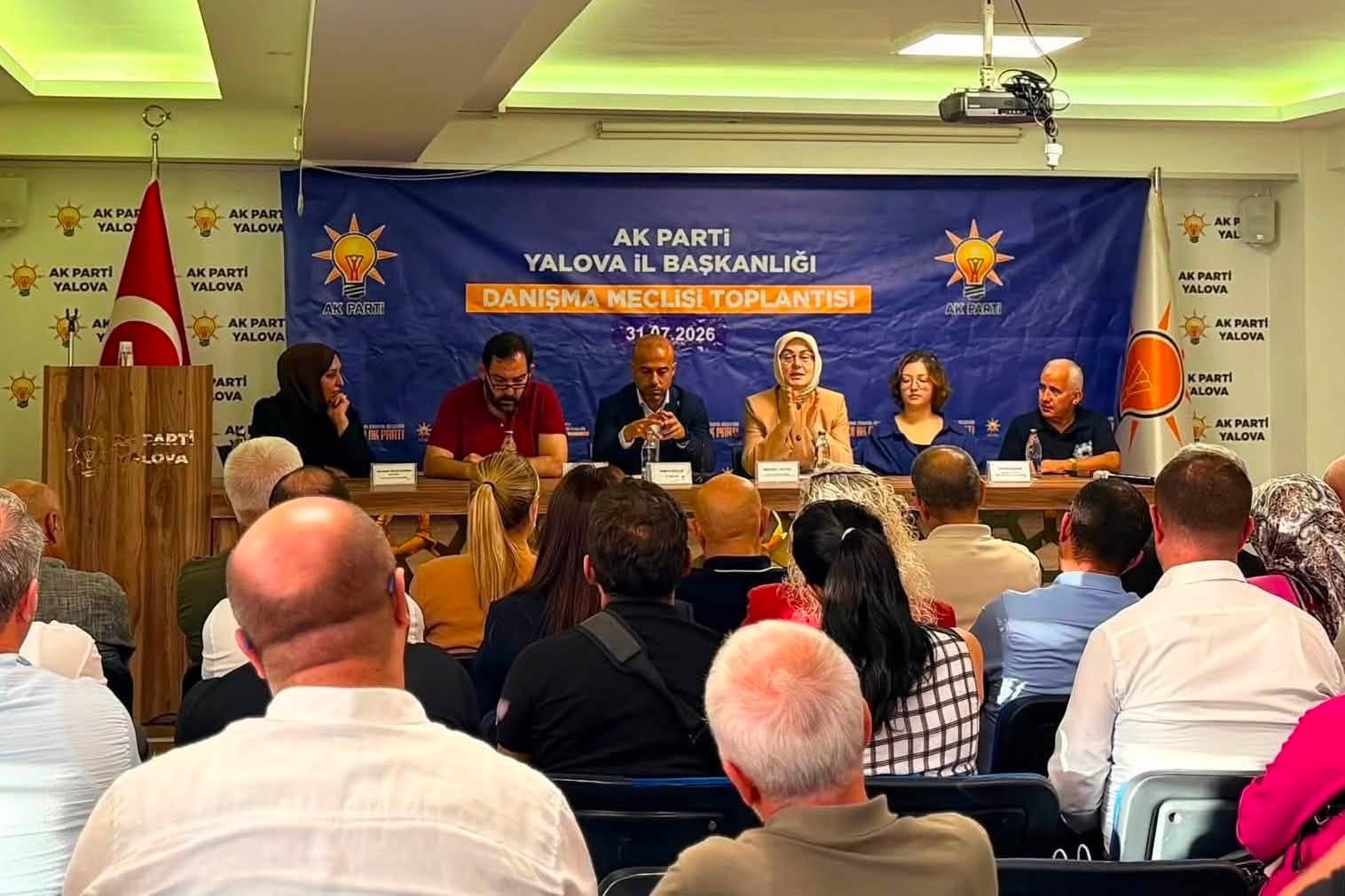 AK PARTİ İL DANIŞMA KURULU TOPLANDI
