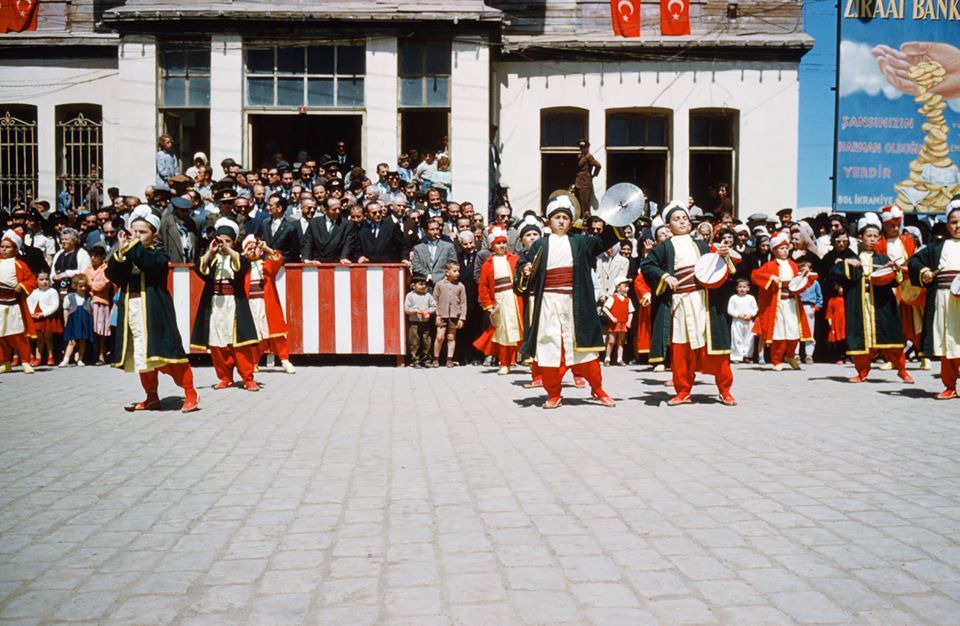 1963 YILI YALOVA 23 NİSAN KUTLAMALARI