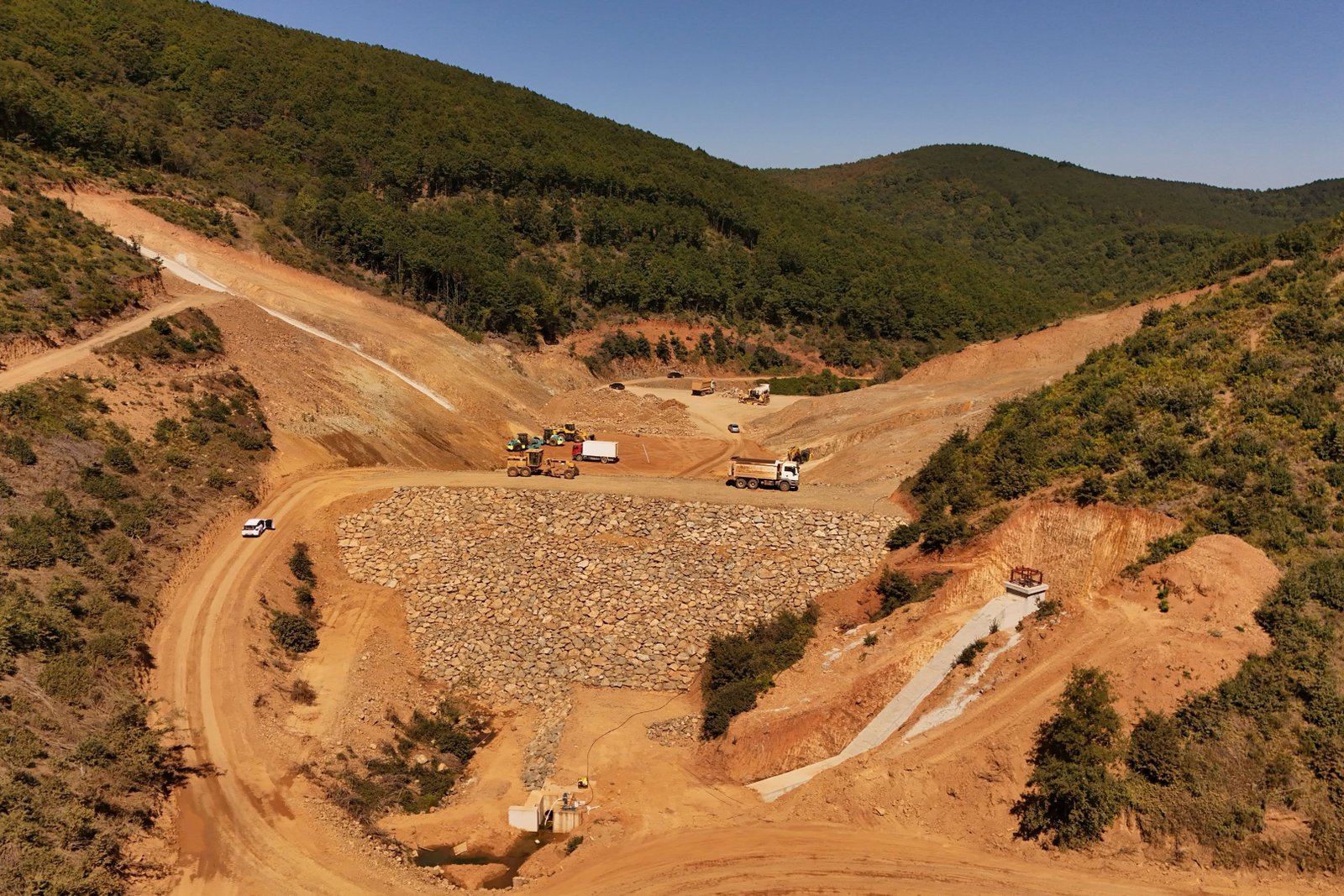 ARMUTLU YENİ BARAJINDA İNCELEME