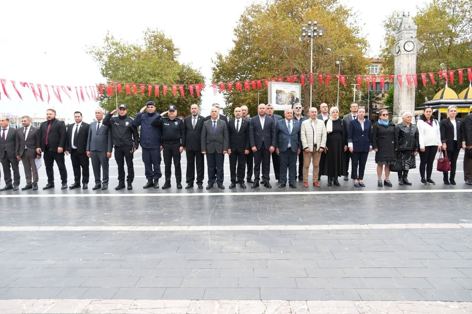 ÇINARCIK'TA MUHTARLAR GÜNÜ KUTLANDI