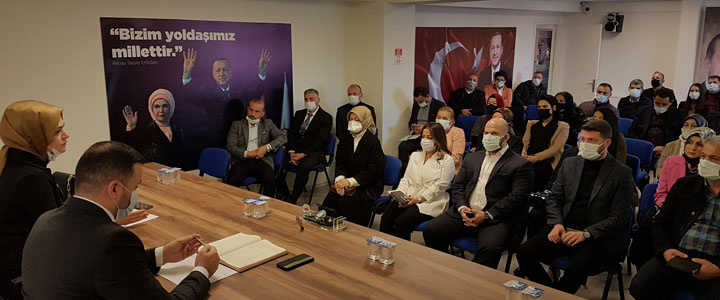 AK PARTİ'DE İSTİŞARE TOPLANTISI