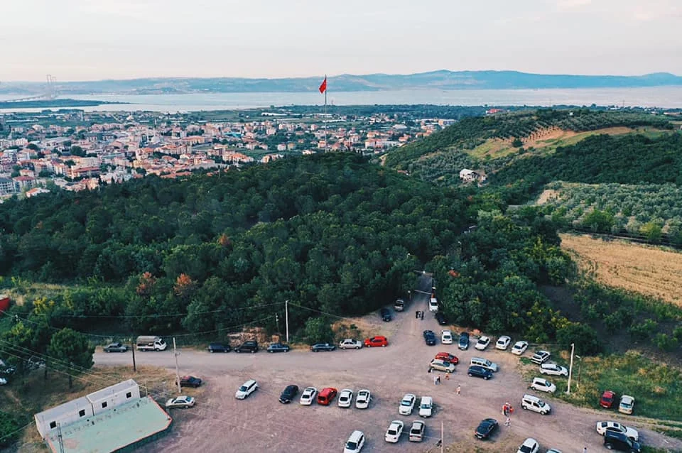 ALTINOVA'DA YATIRIM ALANI TEPKİSİ