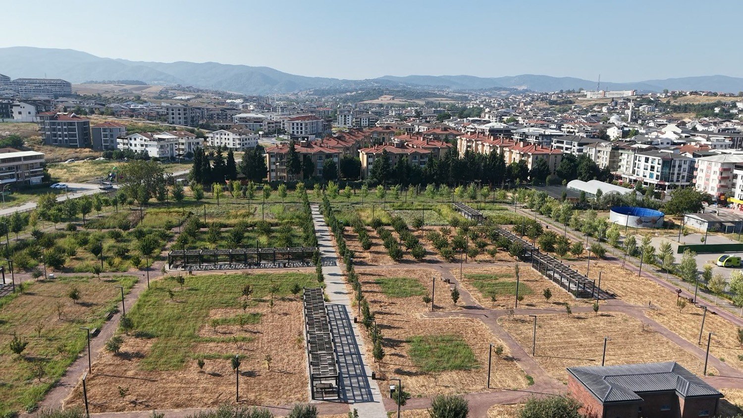 YALOVA BELEDİYE'SİNDEN KENT BOSTANI 