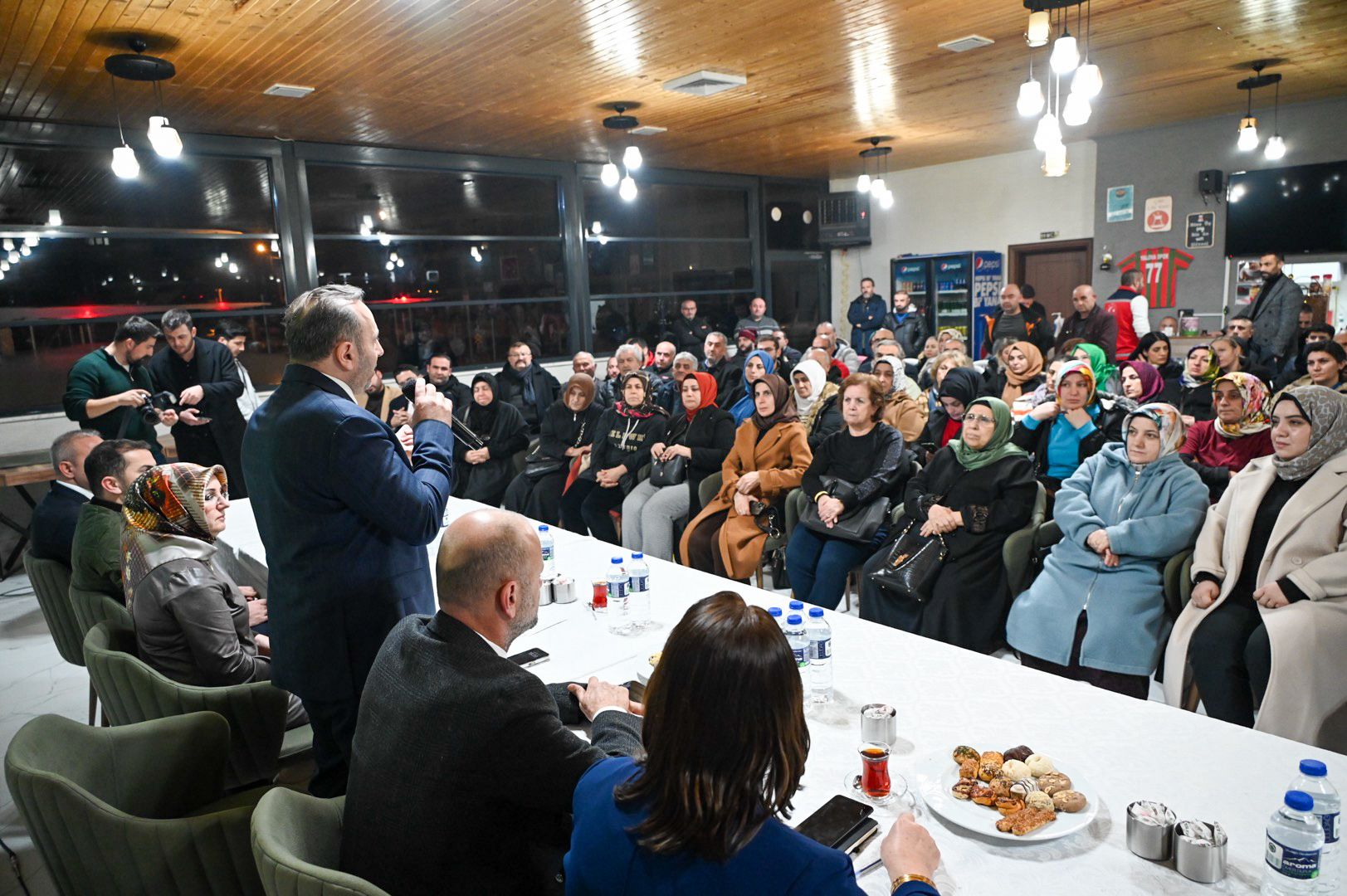 AK PARTİ'DEN MAHALLE TOPLANTILARI