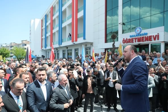AK PARTİLİ BÜYÜKGÜMÜŞ BALIKESİR'DE