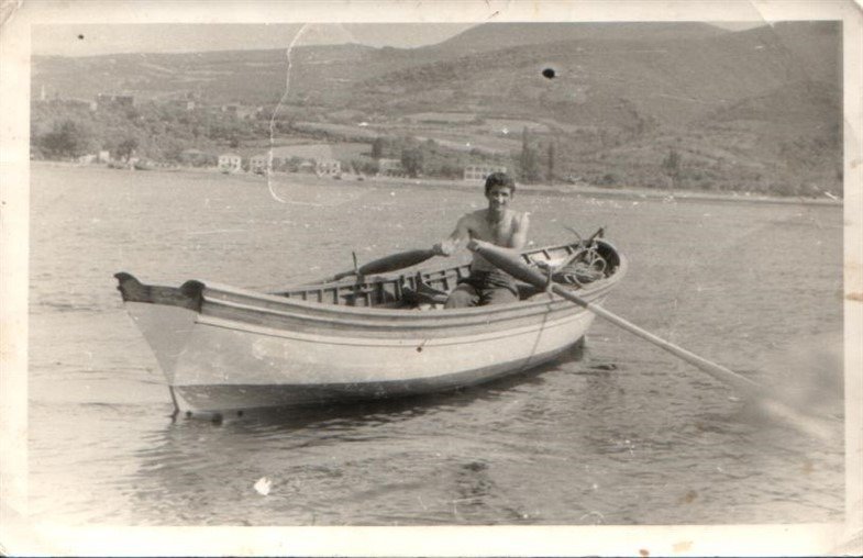 1961 YILI ÇINARCIK AÇIKLARINDA BALIKÇI 