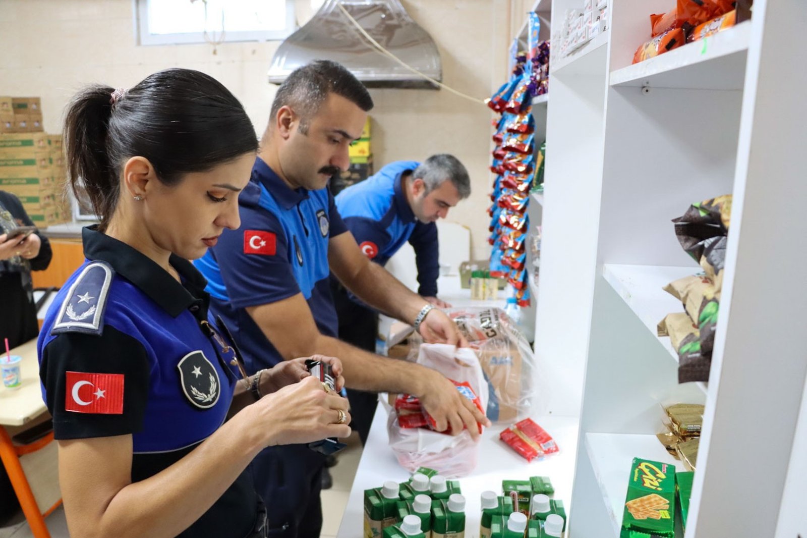 YALOVA  ZABITASINDAN KANTİN DENETİMİ