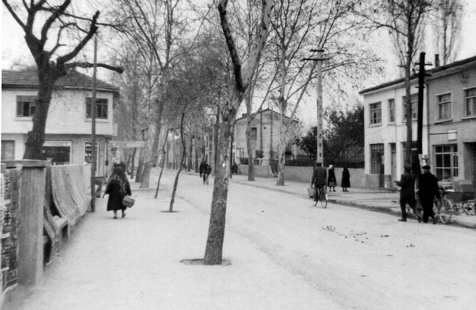 1970 YILI YALOVA KARAMÜRSEL CADDESİ