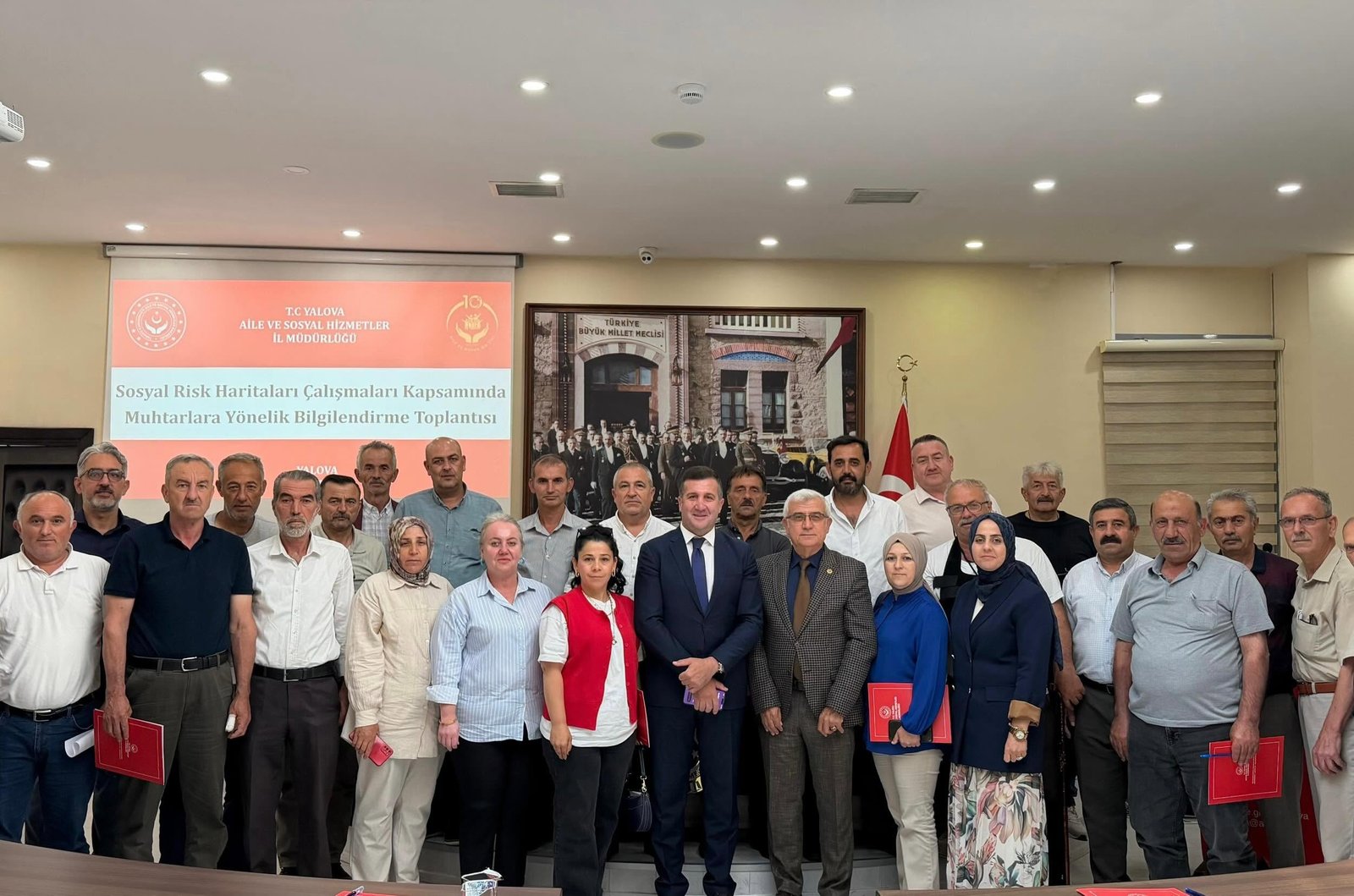MUHTARLARA YÖNELİK EĞİTİM VERİLDİ